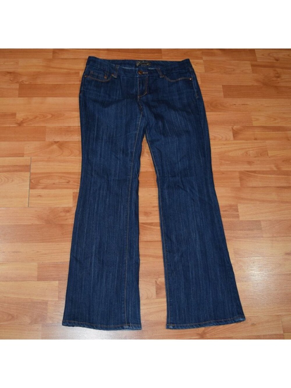 SEVEN 7 JEANS Boot Cut Women's sz 29 STYLISH Denim JEANS   EUC